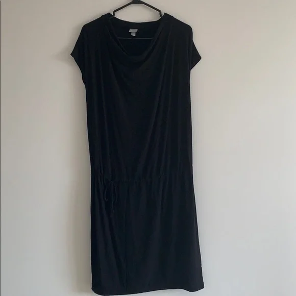 Bench Dress - Picture 1 of 6